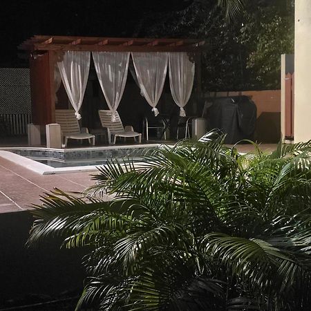 Royal Escape - 1 Hotel Anse La Raye Exterior photo