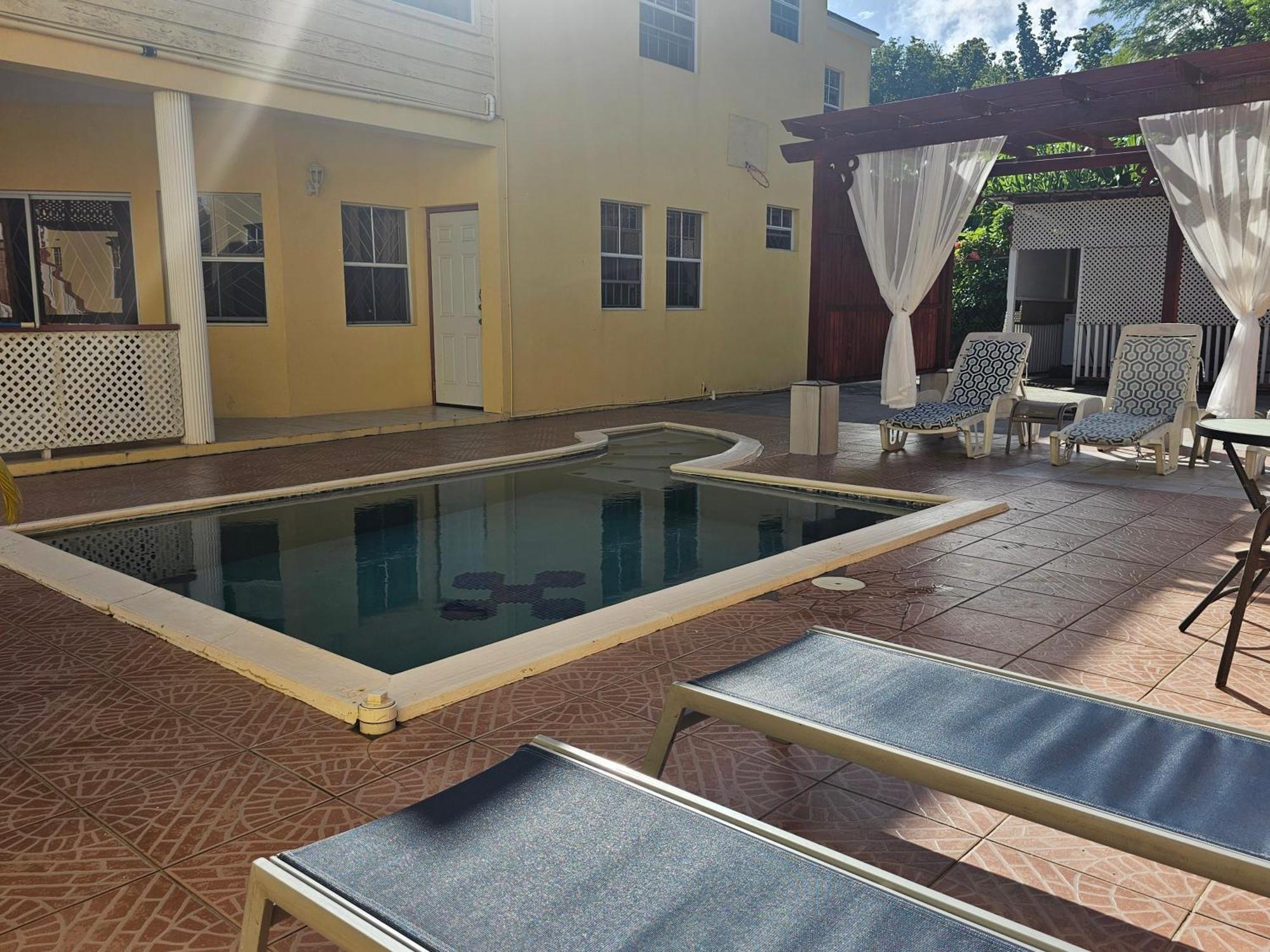 Royal Escape - 1 Hotel Anse La Raye Exterior photo
