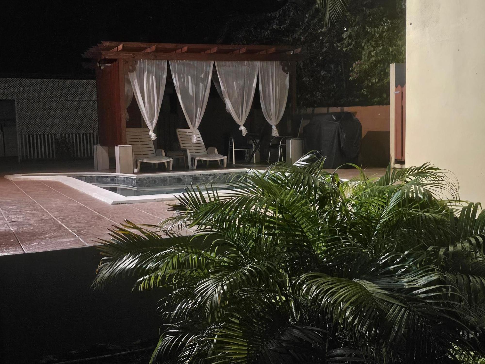 Royal Escape - 1 Hotel Anse La Raye Exterior photo